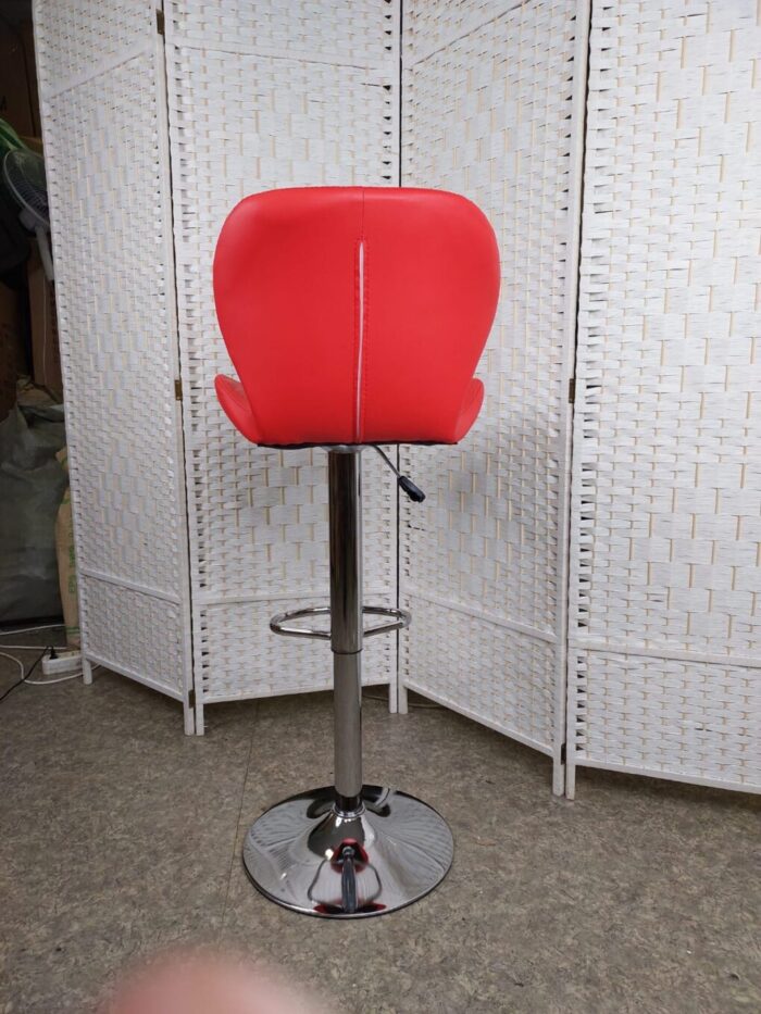 Барный стул клиента РАКУШКА (красный). Экокожа.