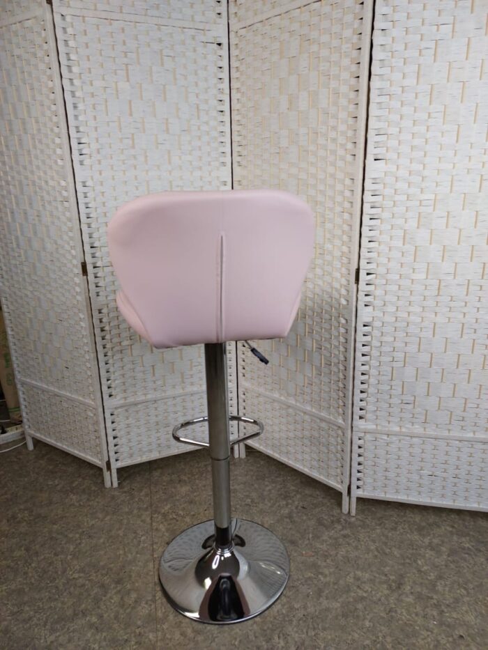 Барный стул клиента РАКУШКА (светло-розовый). Экокожа.